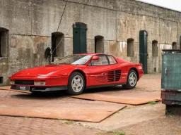 Ferrari Testarossa 