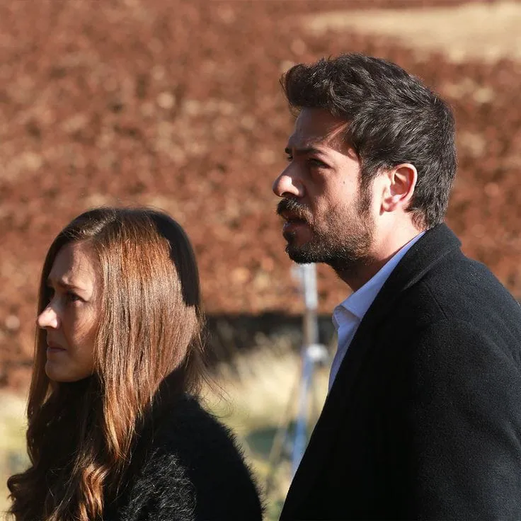 Favori Dizi Çiftini Seç