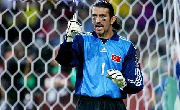 EN İYİ TÜRK FUTBOLCU KİM