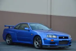 Nissan Skyline GT-R R34