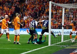 Galatasaray 0-1 Fenerbahçe 2023/24 10 KİŞİ