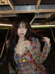 Jennie ( Blackpink )