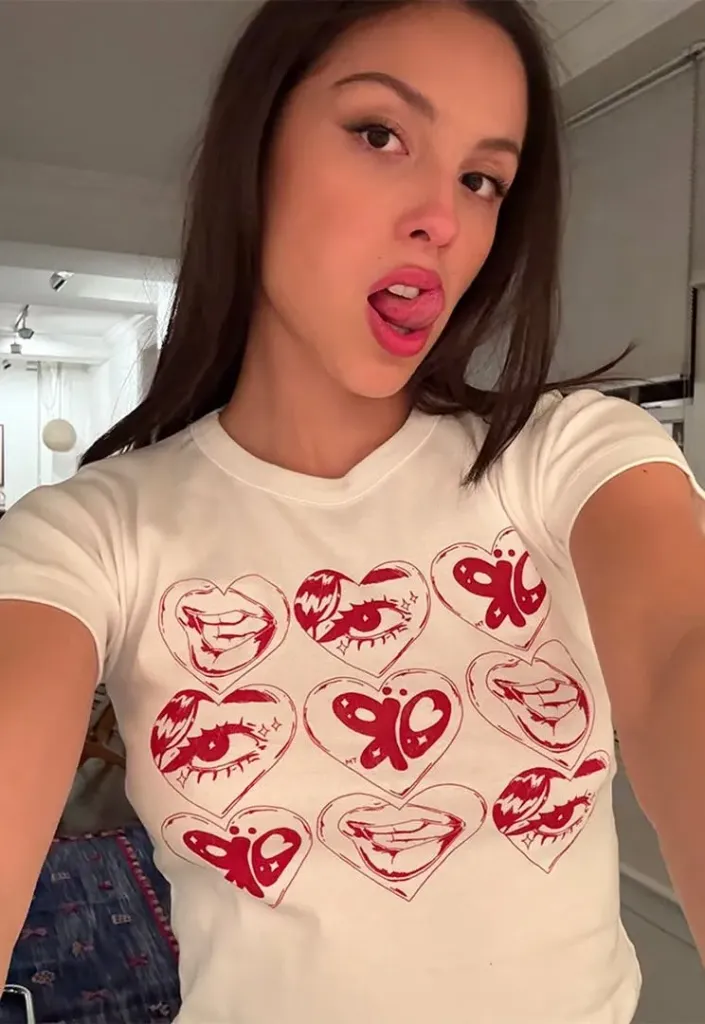 Most beautiful Olivia Rodrigo tongue