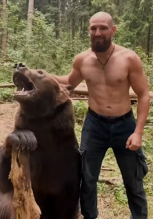 Kampta kadınını korumak için bir ayıyla kapışıp onu boğacak güç ve cesaret hangi erkekte vardır?