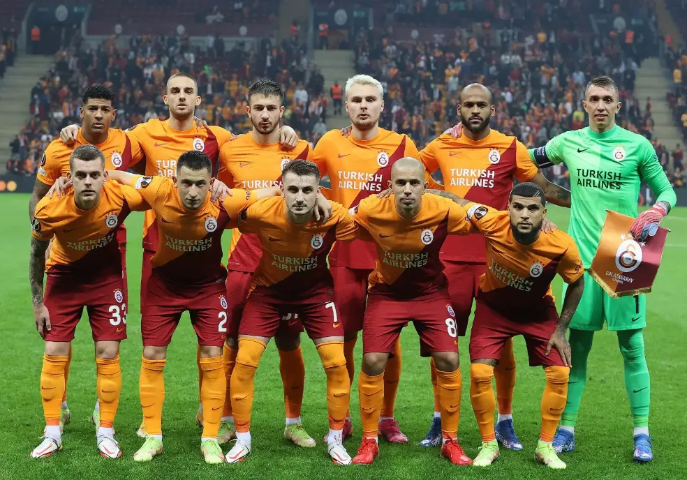 Türk Futbol Tarihinin En Kötü Kadrosu