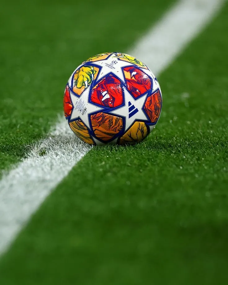 Tarihin en büyük futbolcusu (messi ronaldo hariç)