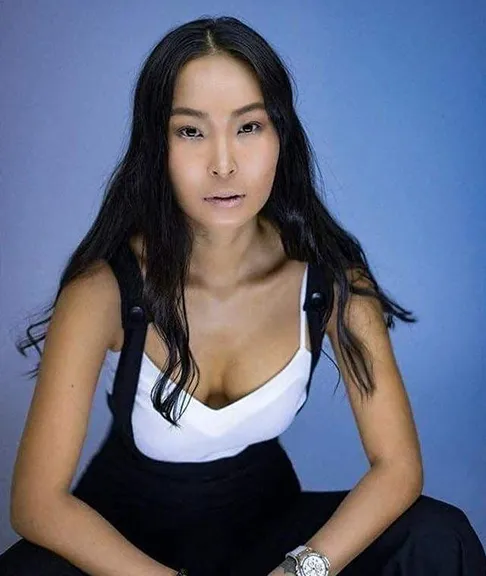 MONGOLIAN COMEDY ACTORS, ACTRESS