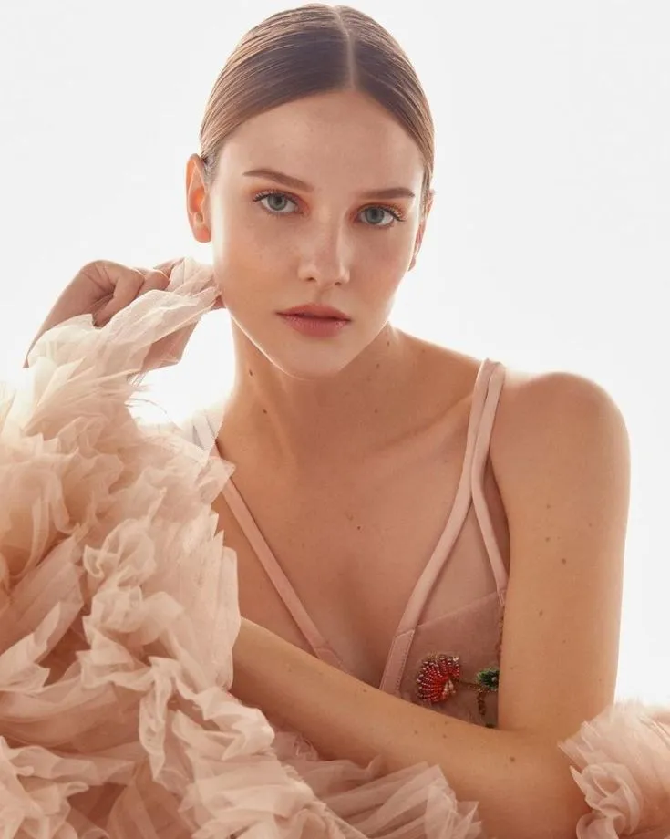 En güzel Türk kadın oyuncu