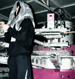 efey4hya