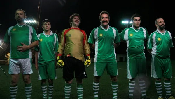 Dizi/Film karakterlerinden halı saha takımını kur ( Kör Sıralama )