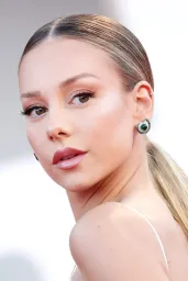 Ester Exposito
