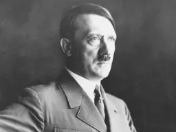 Adolf Hitler 