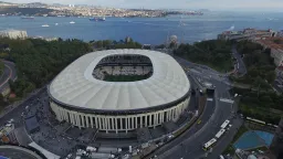 Tüpraş Stadyumu - Beşiktaş
