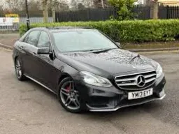 Mercedes Benz E220