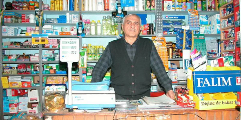 Bakkal Para Üstü Yerine Bunları Veriyor: En Sevdiğin Seç?