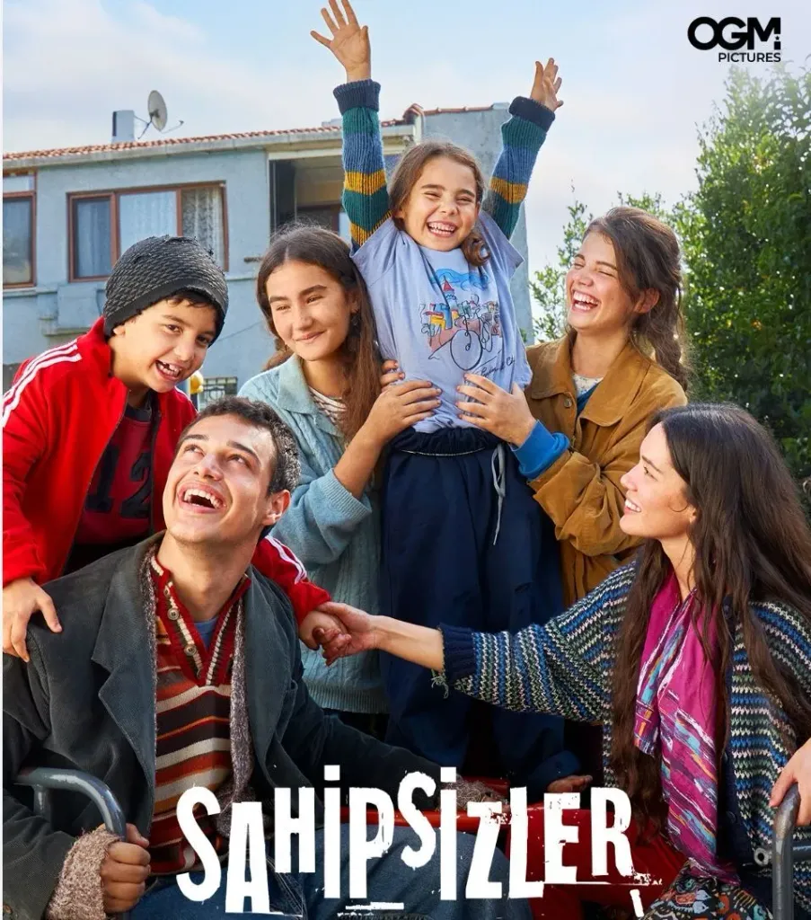 SAHİPSİZLER OYUNCULARI SIRALAMA