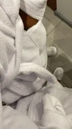 Beraber duşa girmeye vakit kollaması
