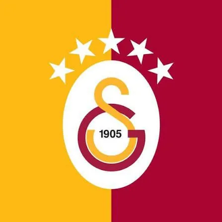 Galatasaray En Efsane Futbolcusu