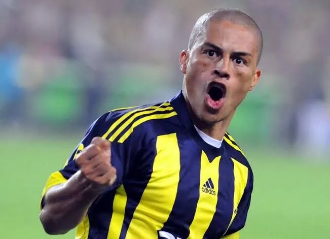 EN İYİ KEL FUTBOLCU(HTALKS ÖZEL)