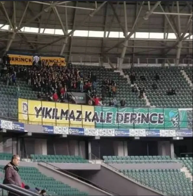 KOCAELİSPOR DEPLASMAN TRİBÜNÜNÜN EN İYİSİ KİM?