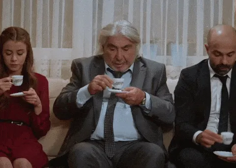 Kızını İstemeye Geliyorlar. Hangisine Kızını Verirdin?