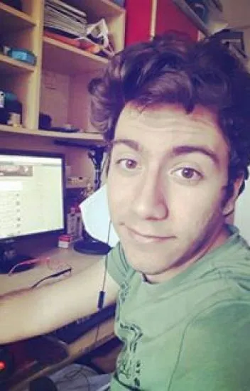 En İyi Youtuber Hangisi(TR versiyon)