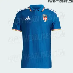 Como 26/27 home kit