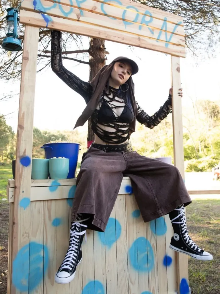 fav zeynep sude oktay klip outfiti