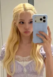 blonde selfie winter