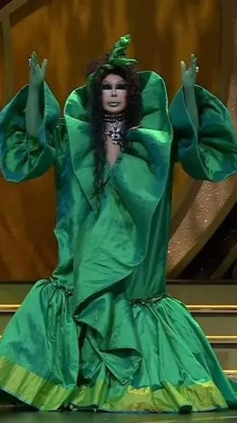 Bülent Ersoy (diva) kombin sıralama