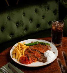 İskender - Kola