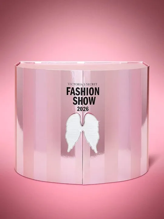 En Göz Alıcı Victoria’s Secret Fashion Show Modeli 2026