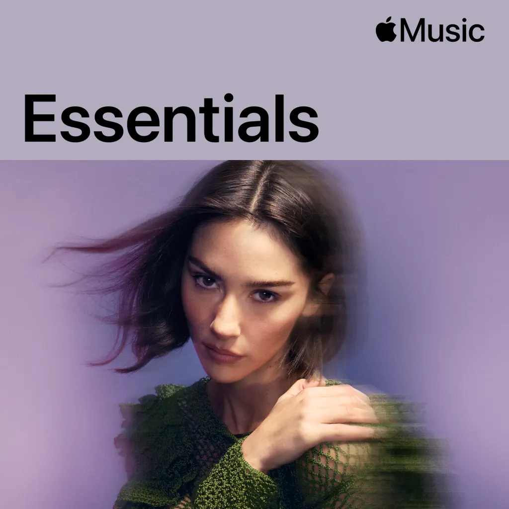 Gracie Abrams Essentials