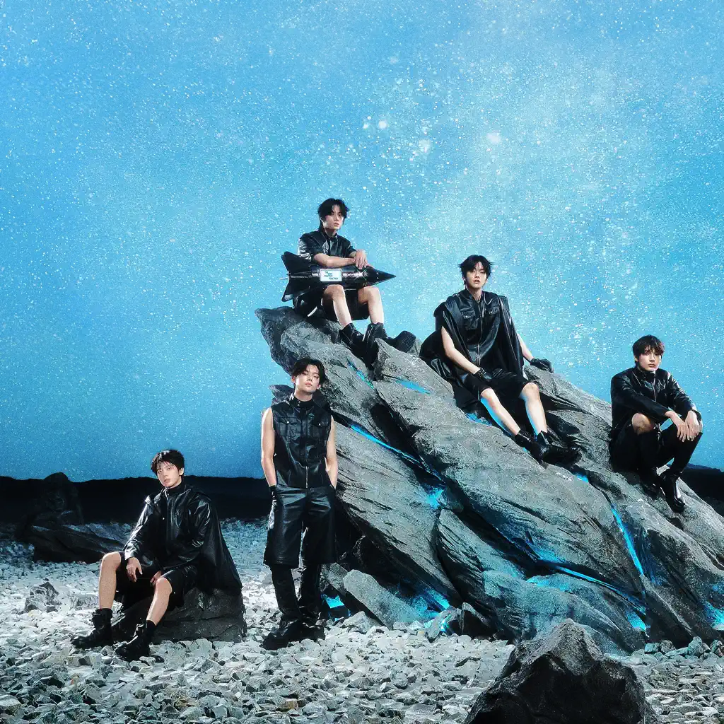 TOMORROW X TOGETHER