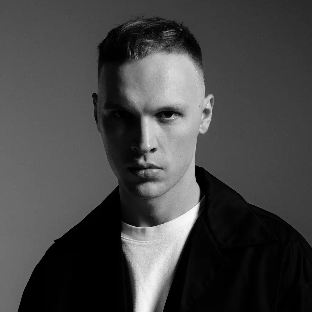 Viktor Sheen