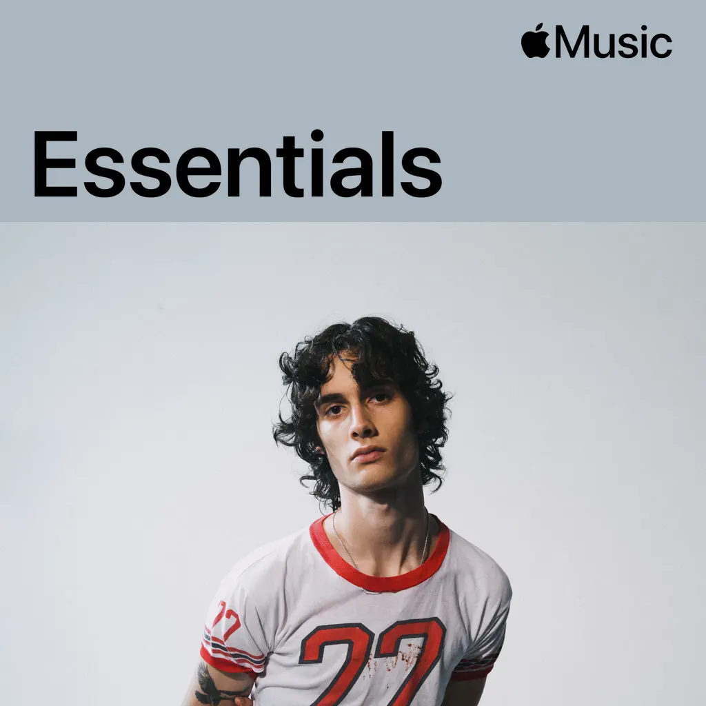 sombr Essentials
