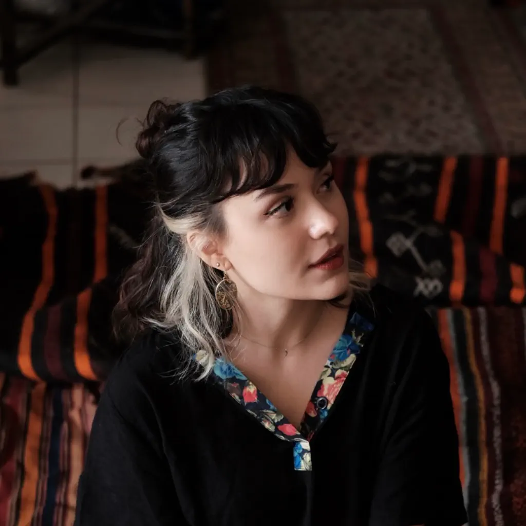 Ayça Özefe