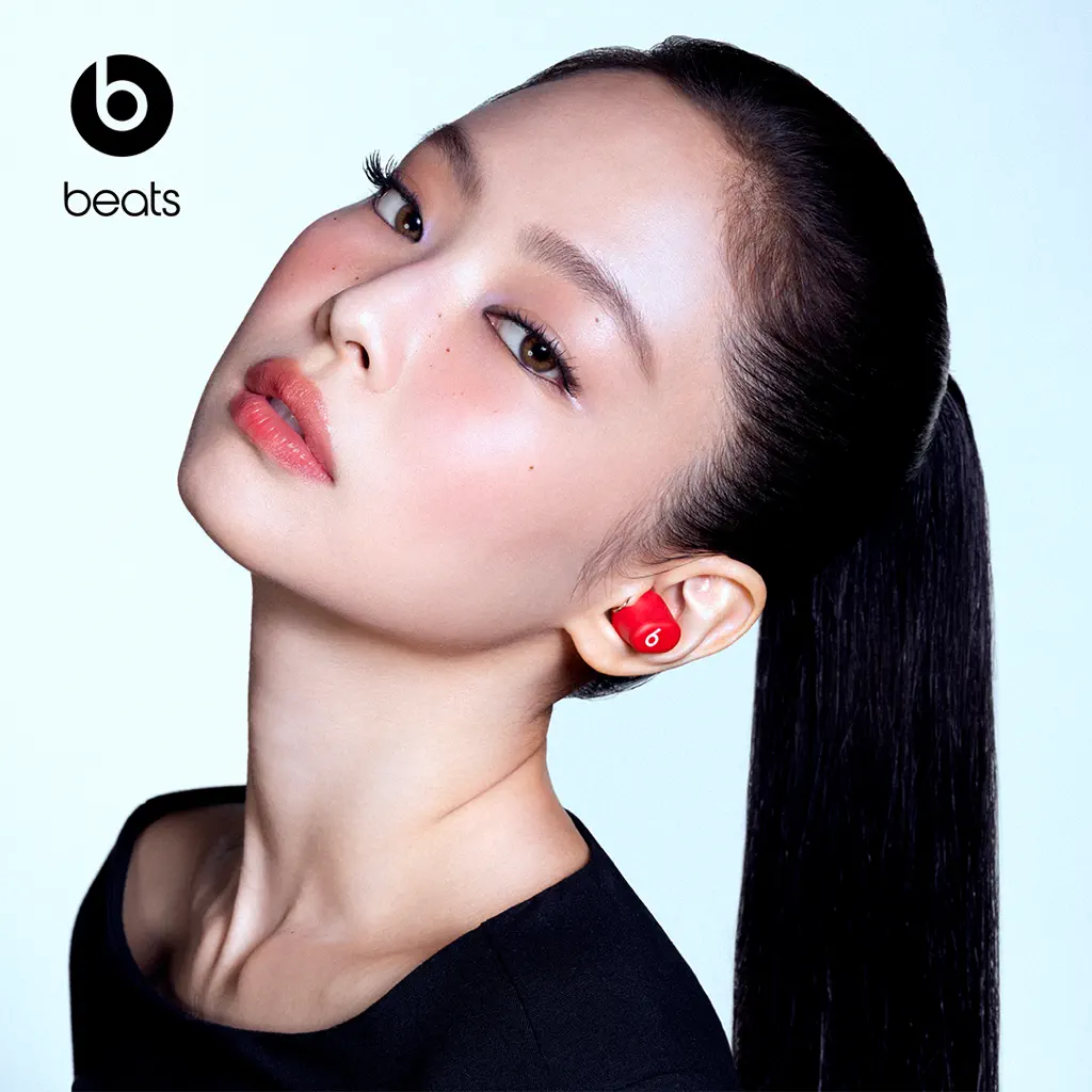 Beats Solo Buds | JENNIE