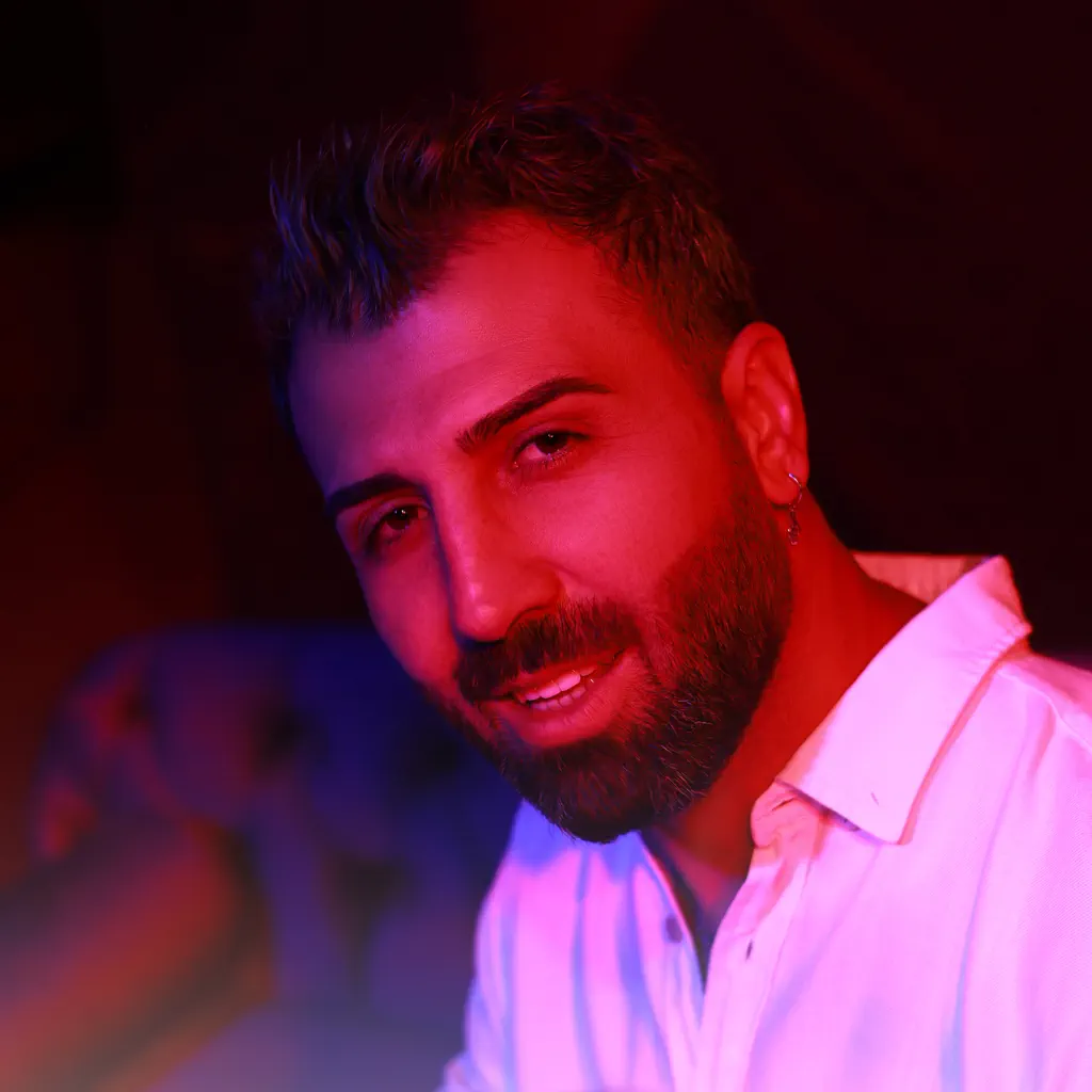 Gökhan Taş