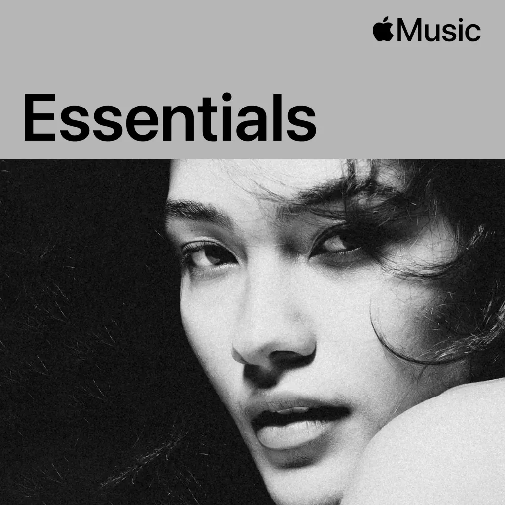 Olivia Dean Essentials