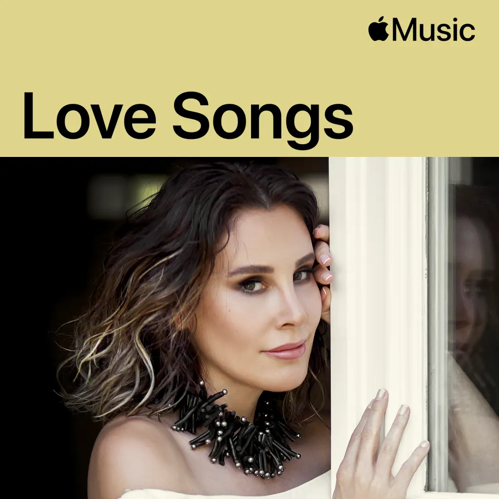 Funda Arar Love Songs
