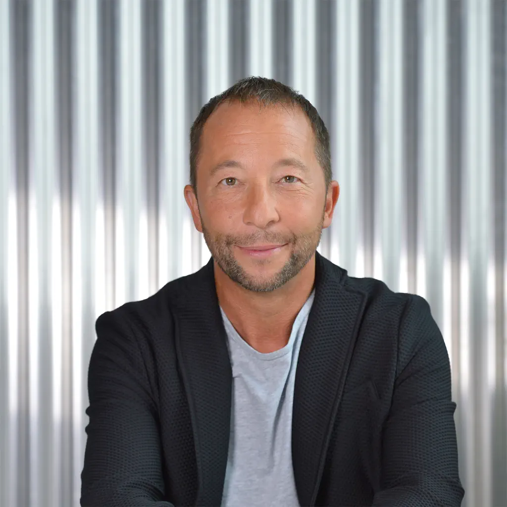 DJ BoBo