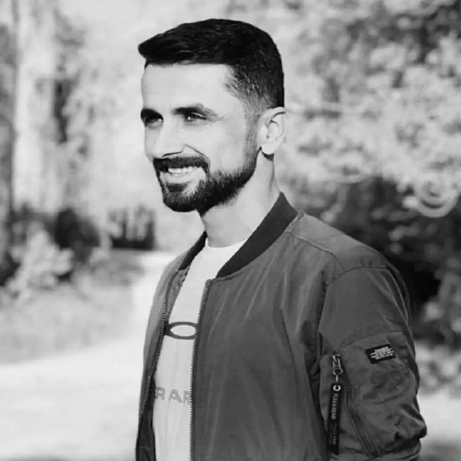 Burhan Toprak