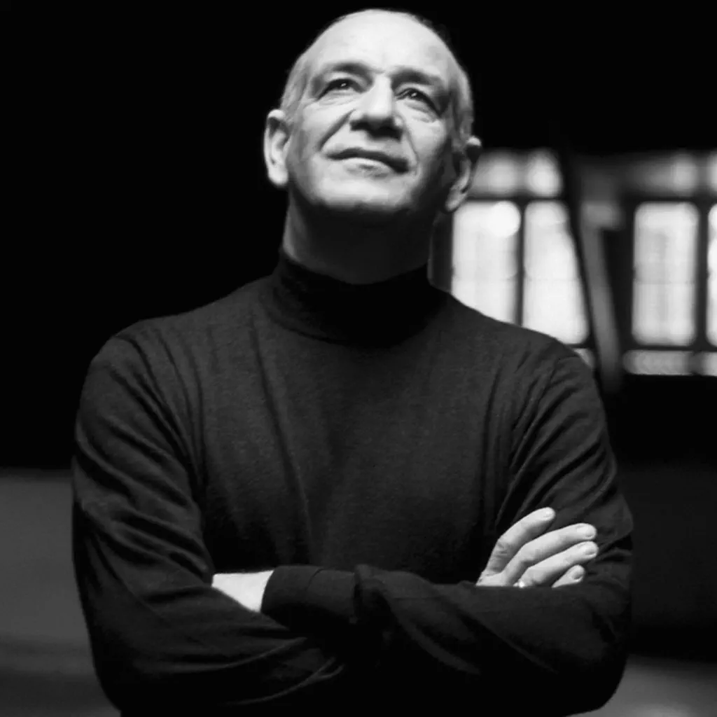 Dimitris Mitropanos