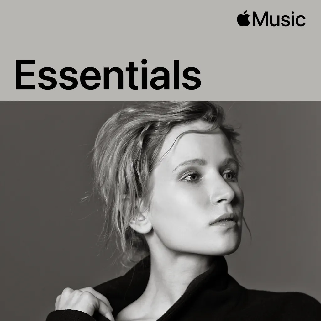 Monetochka Essentials