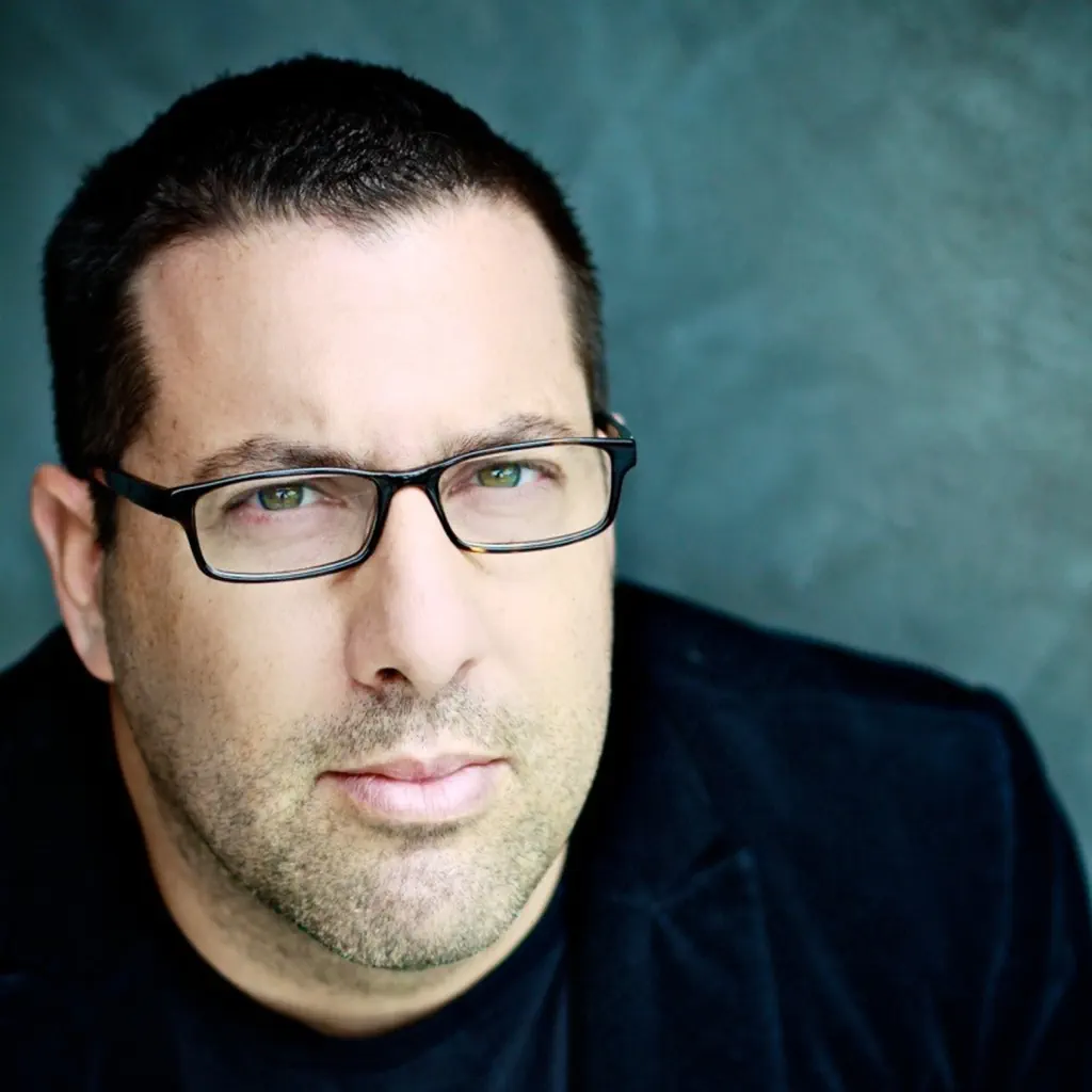 Christopher Lennertz