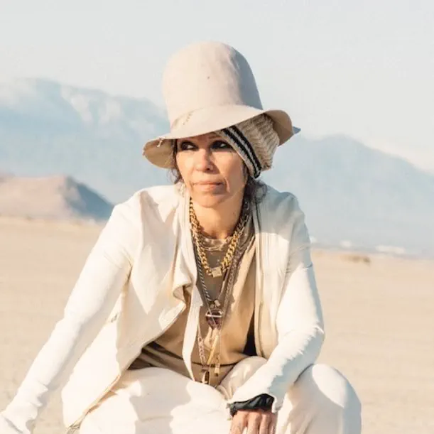 Linda Perry