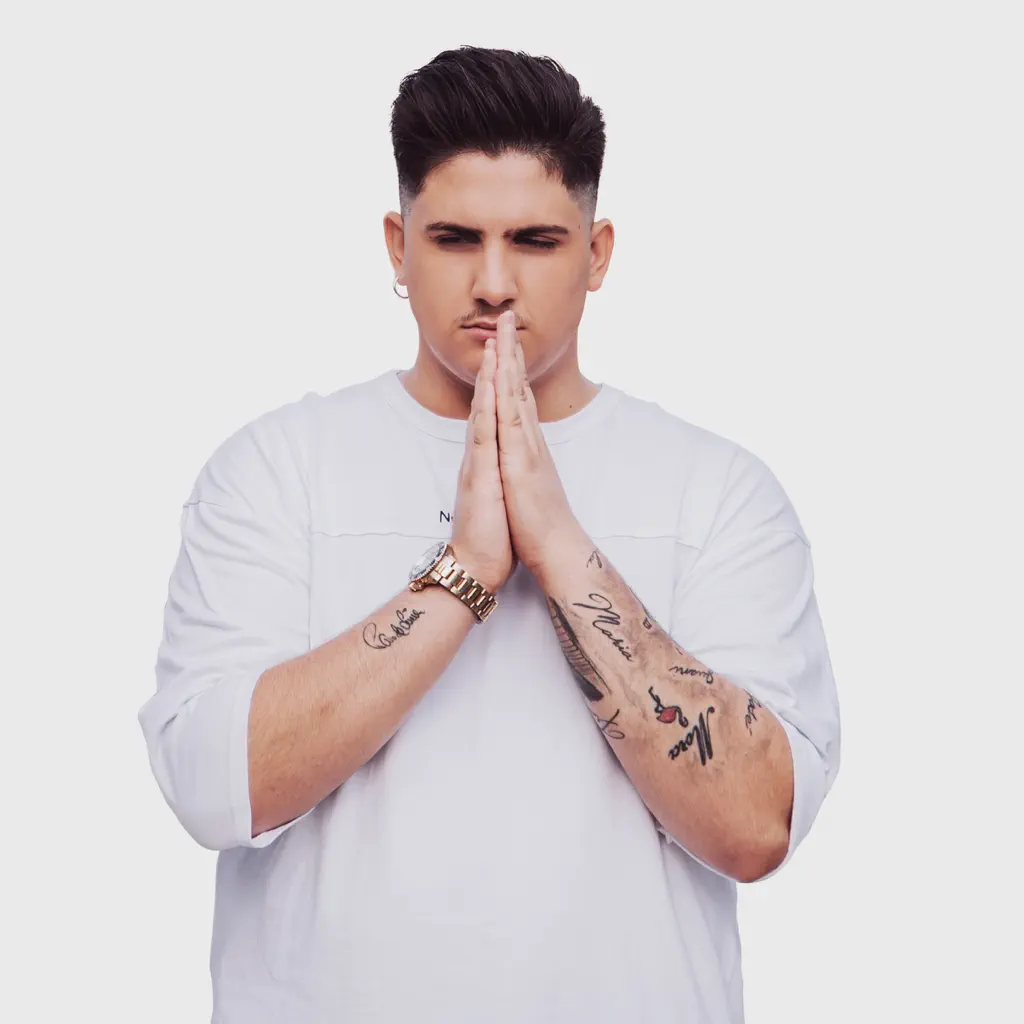Alejandro Mora