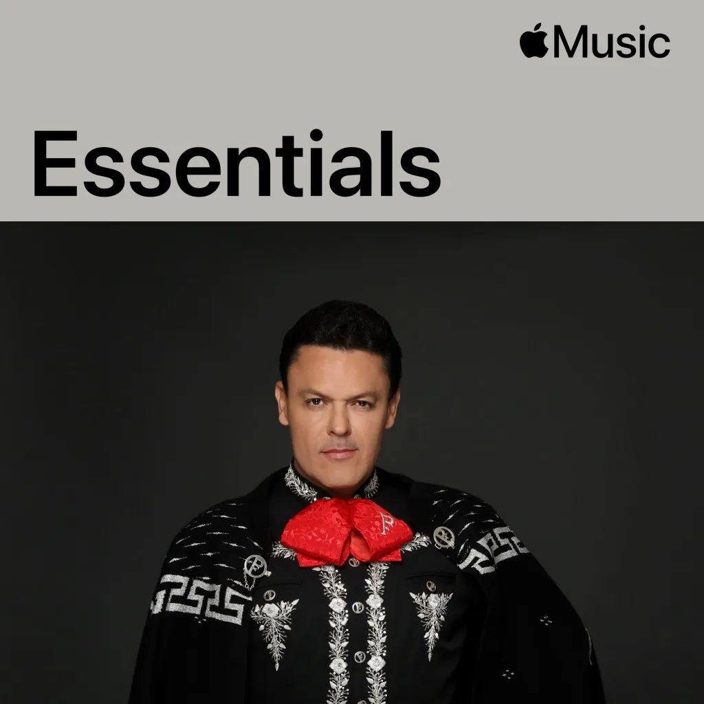 Pedro Fernández Essentials