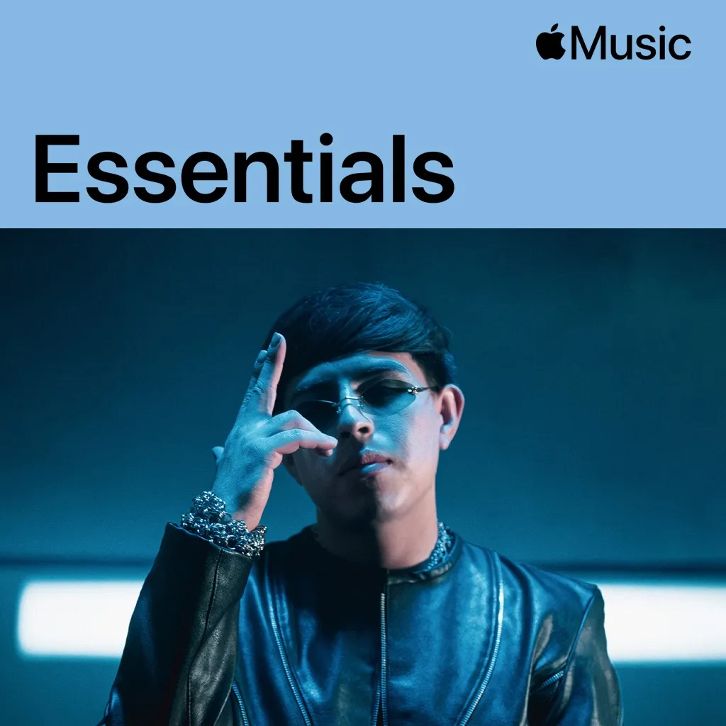Óscar Maydon Essentials